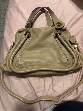 Chloé Leather Medium Paraty Shoulder Bag - Beige/Taupe